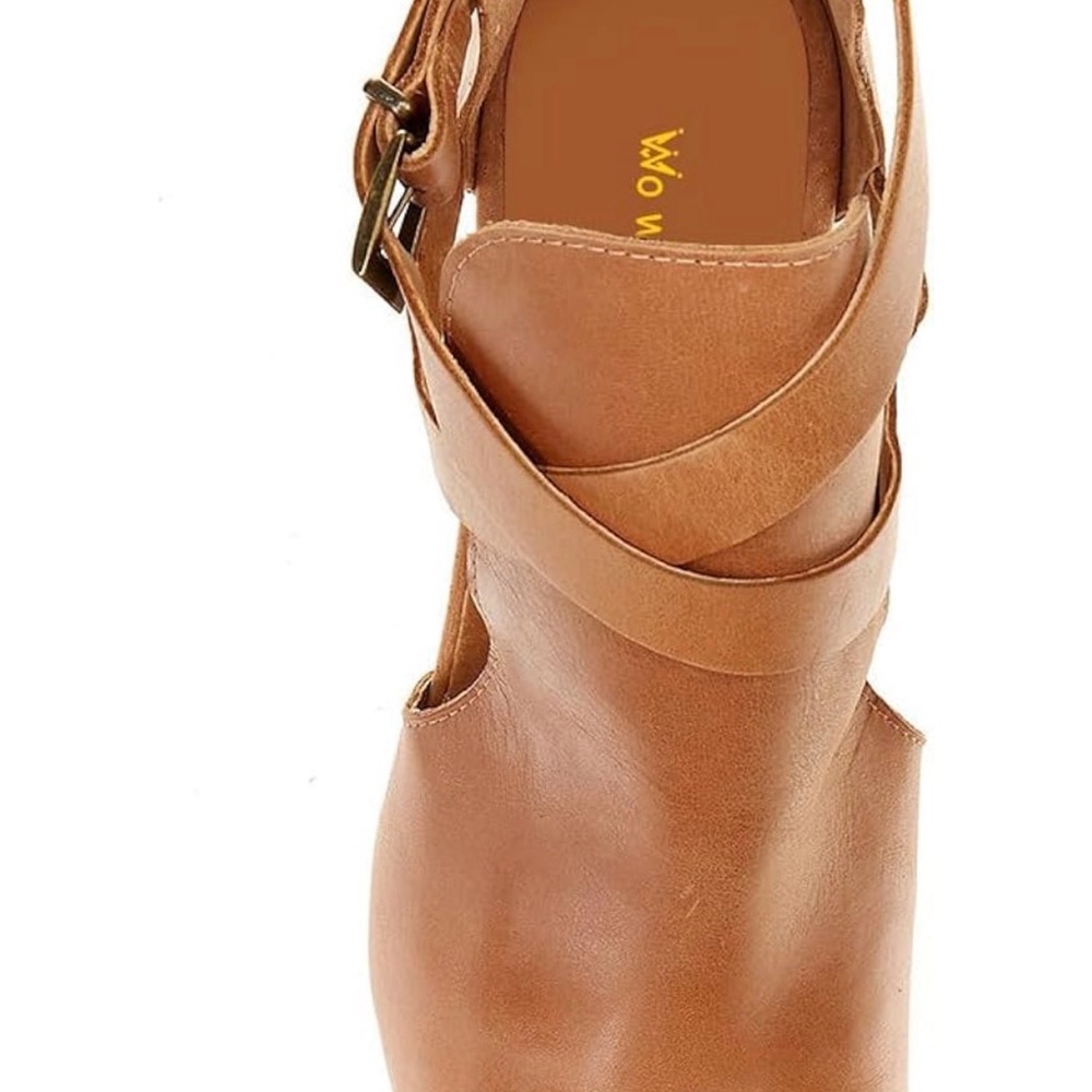 Brown Heeled Clogs - Picture 2 of 4